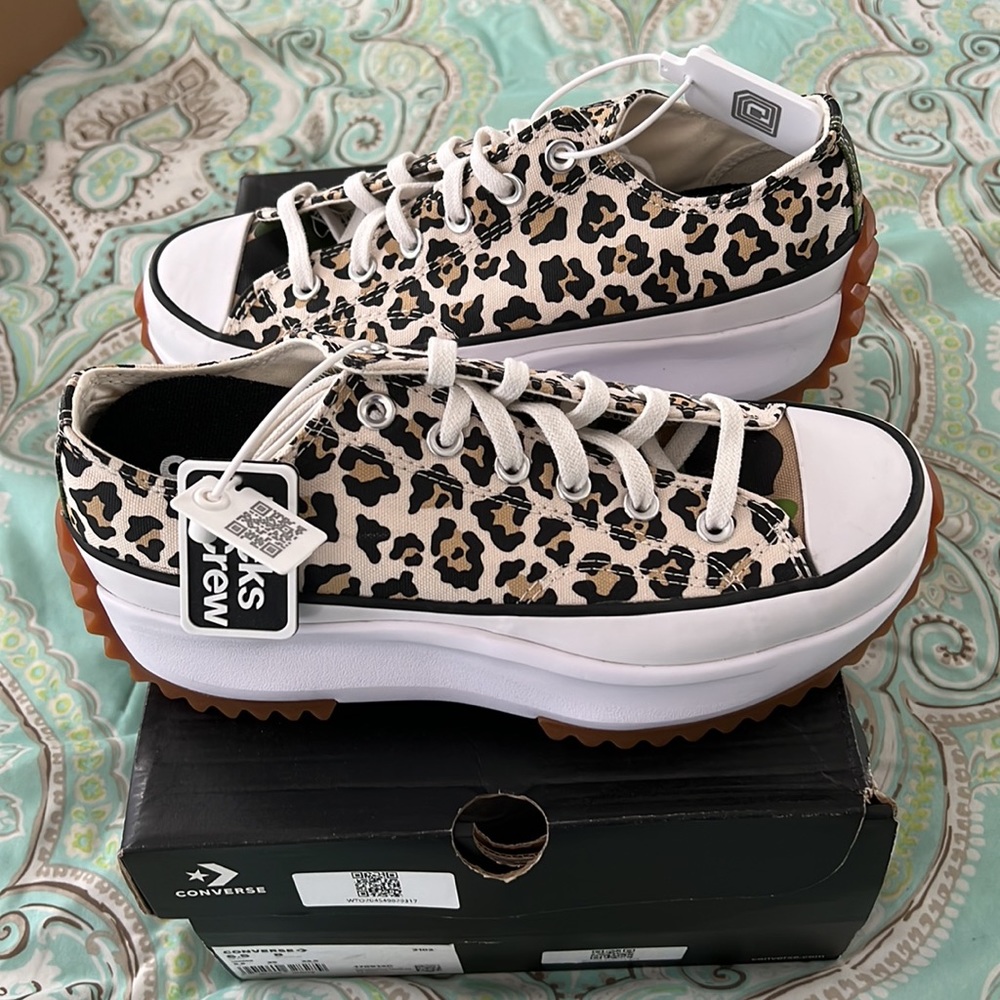 Converse Run Star Hike Ox unisex platform tennis shoes! Women’s Size 8 Mens 6.5